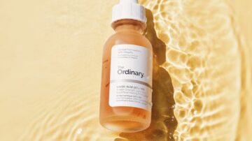 Kwas mlekowy na twarz i ciało – wszystko, co musisz o nim wiedzieć