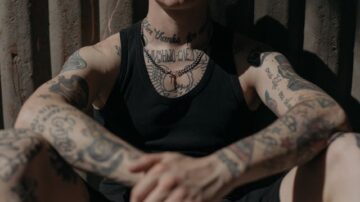 Damian Zduńczyk – kim jest znany celebryta „Stifler”? Wiek, żona i dzieci