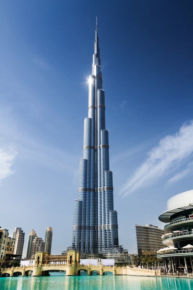 Dubaj zaostrza kontrolę nad kosmetykami – testy wykrywające TPO w lakierach do paznokci