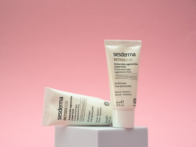 Najlepsze produkty z retinolem – TOP 10, które warto znać