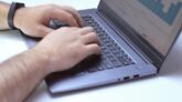 Czy praca „odpisywanie na wiadomości” jest bezpieczna?